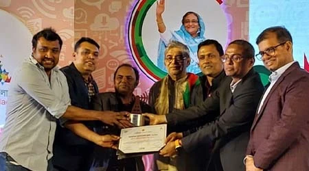 ডাক ও টেলিযোগাযোগ পদক পেলো টিআরএনবি